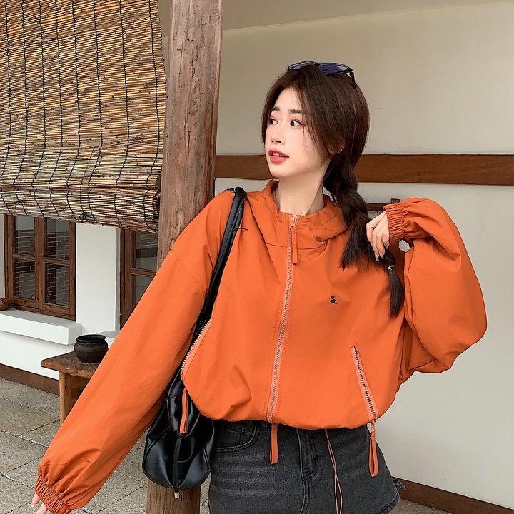  ÁO KHOÁC DÙ CROPTOP CÓ NÓN HÌNH THÊU có khoá 1 đầu k có 2 khoá mn lưu ý Nữ Jacket Women 