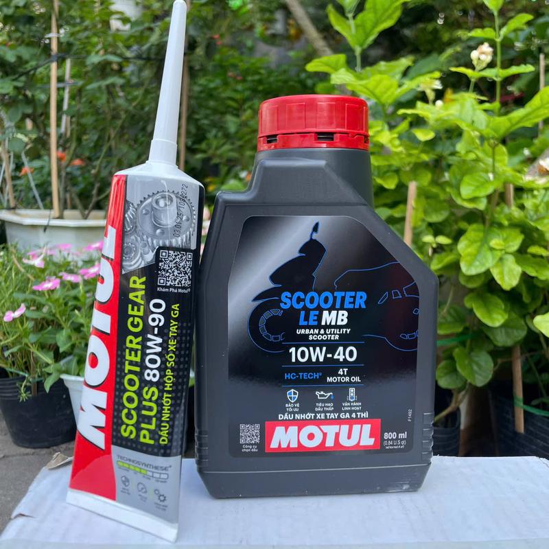  Combo Nhớt Motul Dành Cho Xe Tay Ga Motul Scooter LE 4T 10W40 800ml Kèm Lap Motul Cho Mọi Loại Xe Tay Ga Dầu Nhớt Dầu 