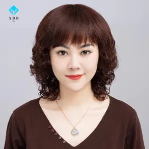 Wig penutup kepala untuk wanita dengan perm bunga pir yang tahan lama, rambut keriting pendek, bernapas, halus dan bergaya, ikal ibu yang mengurangi usia, tutup kepala penuh paruh baya dan lanjut usia