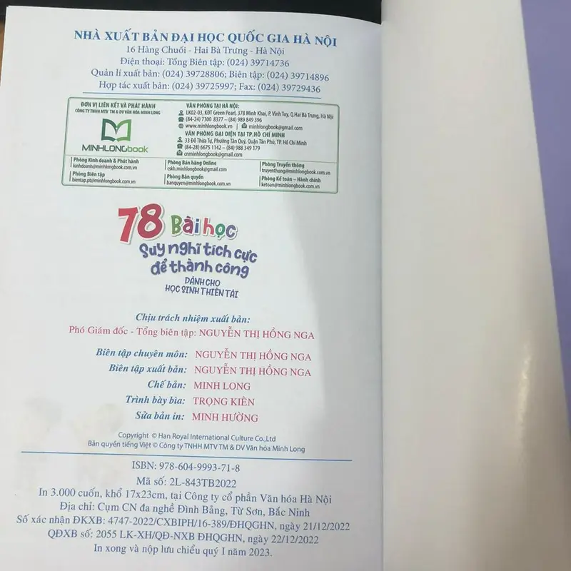 Sách: RLKNSDCHS - 78 Bài Học Suy Nghĩ Tích Cực Để Thành Công Dành Cho Học Sinh Thiên Tài  - MLB 4