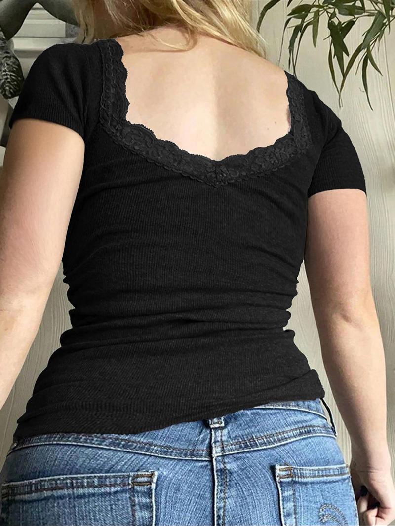 Product Introduction of 【Plus Size】 Solid Contrast Lace Crop Tee, Casual Short Sleeve T-shirt for Daily Wear, Women Plus Clothing for All Seasons, Top 5