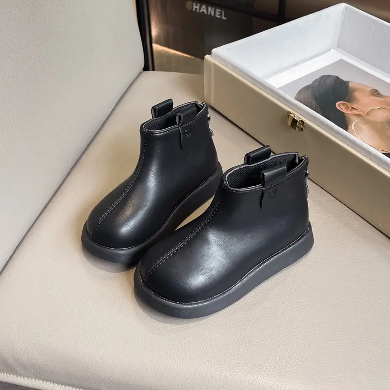 2024 Children Leather Shoes for Girls Autumn Winter New Fashionable Korean Style Soft Bottom Anti-slippery Versatile Short Boots