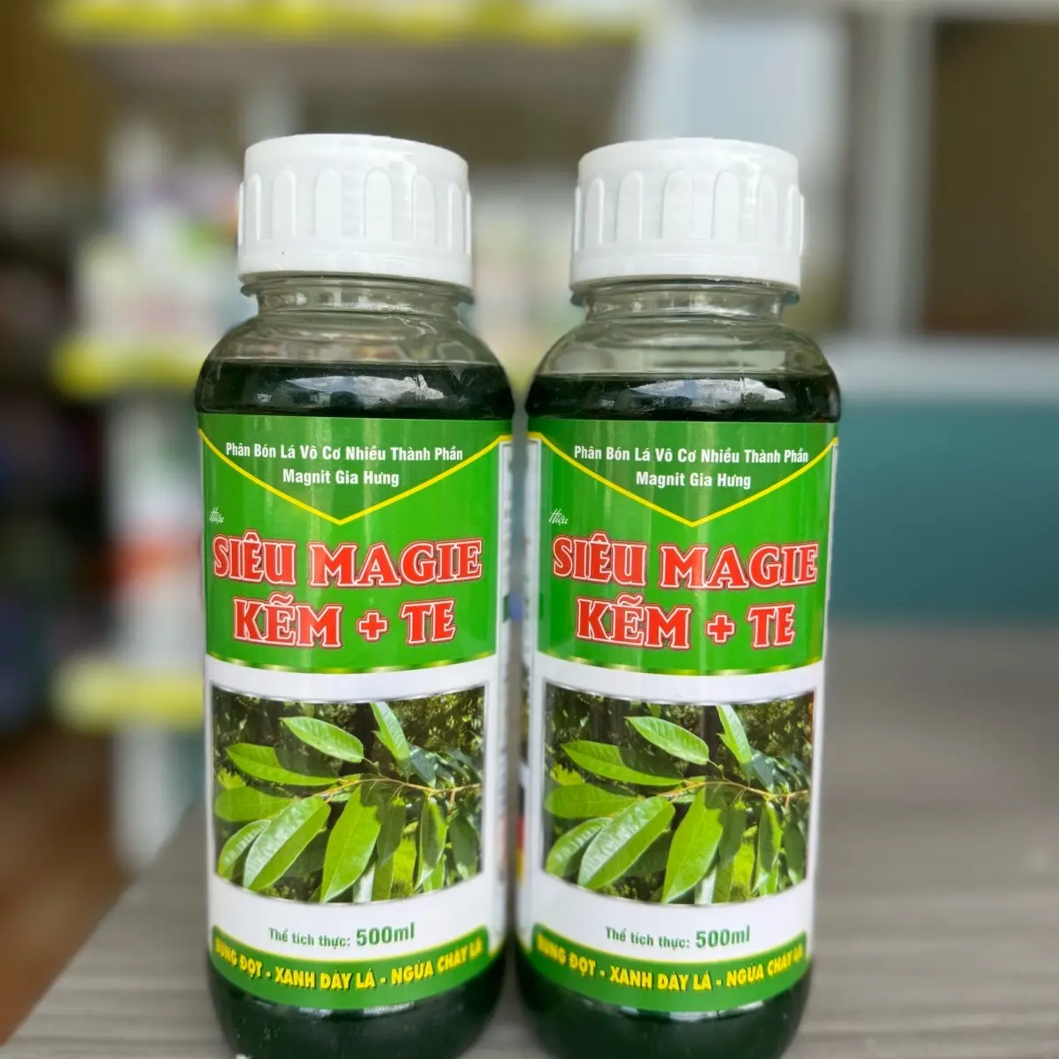 Combo 2 Chai Phân Bón Lá : Siêu Magie Kẽm + TE 500ml ( Bung đọt, xanh dày lá, ngừa cháy lá)