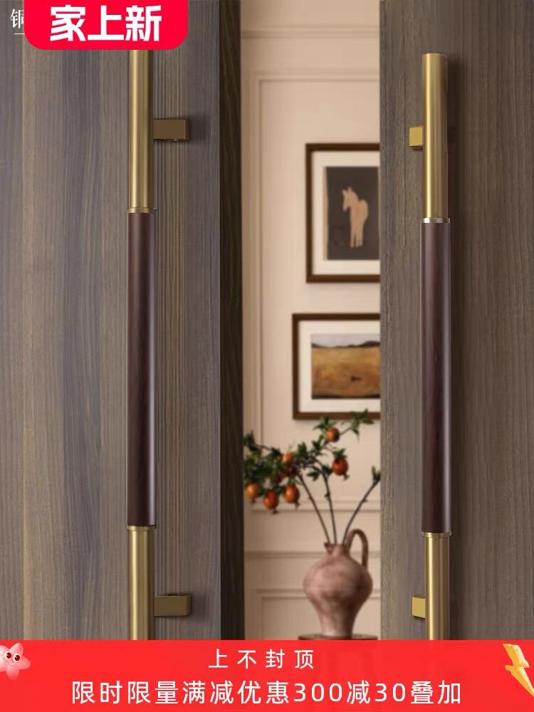 Product Introduction of Tay nắm cửa tròn màu đen đầu màu vàng, bằng inox đế lệch tâm Windragon  lắp cửa kính cường lực ,cửa nhôm hệ thủy lực và gỗ mẫu hót 2024 9