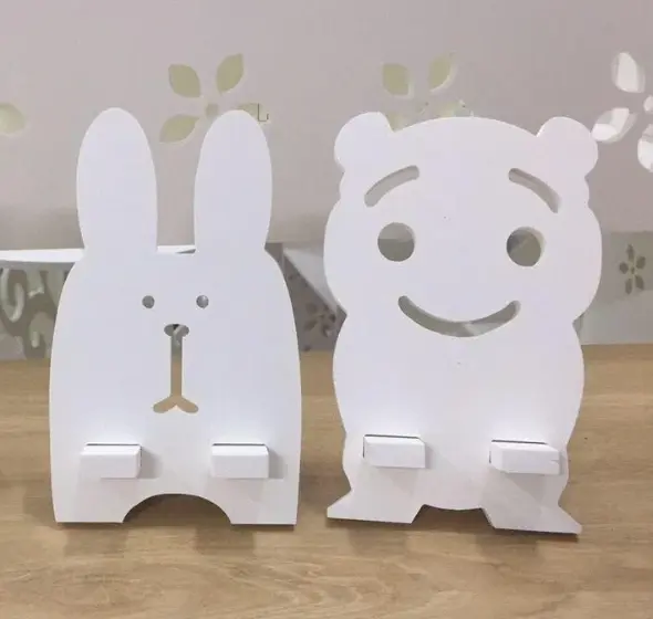 Kệ điện thoại hình con thỏ và gấu xinh xắn chất liệu gỗ phủ melamin -ig378 0