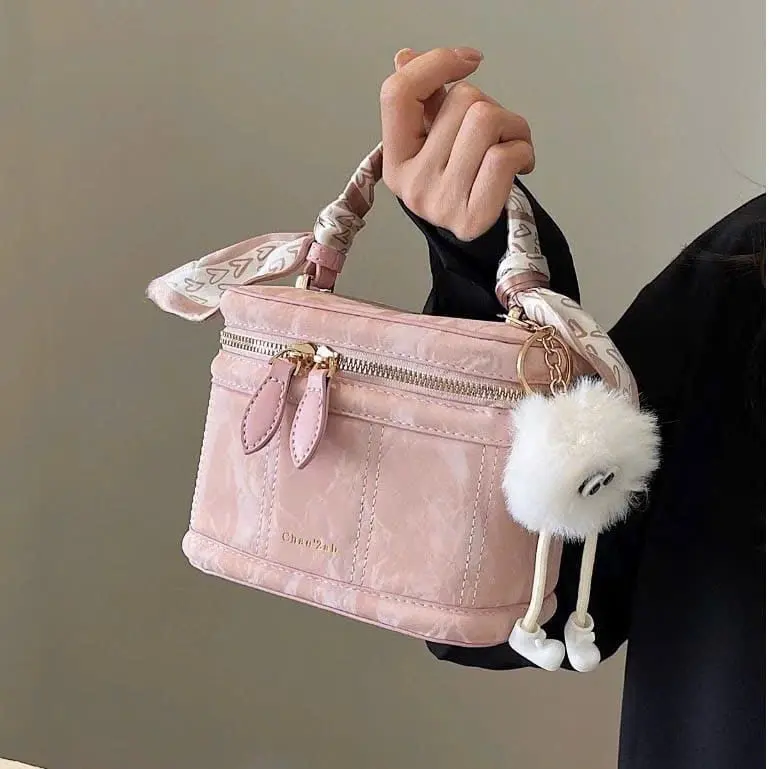 Cốp nhung kèm phụ kiện dễ thương cho nữ đi chơi đi tiệc - Kem - Bag
