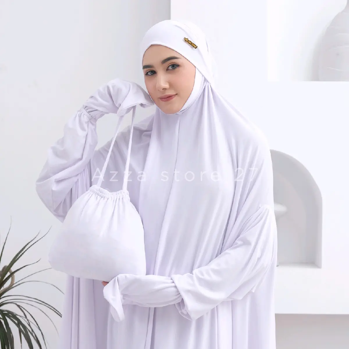 Mukena Dewasa Umroh Setelan Berlengan Jersey Penutup Dagu Lesti Jumbo Series Lembut Nyaman Atasan Bawahan Cantik Mewah Panjang Muslim Traveling Hitam