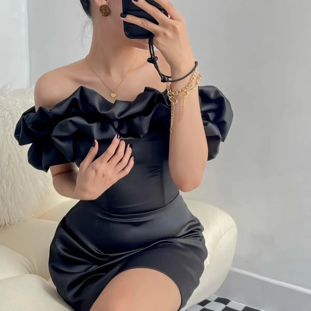 đầm lụa dáng ngắn, dài ôm body có sửa theo số đo