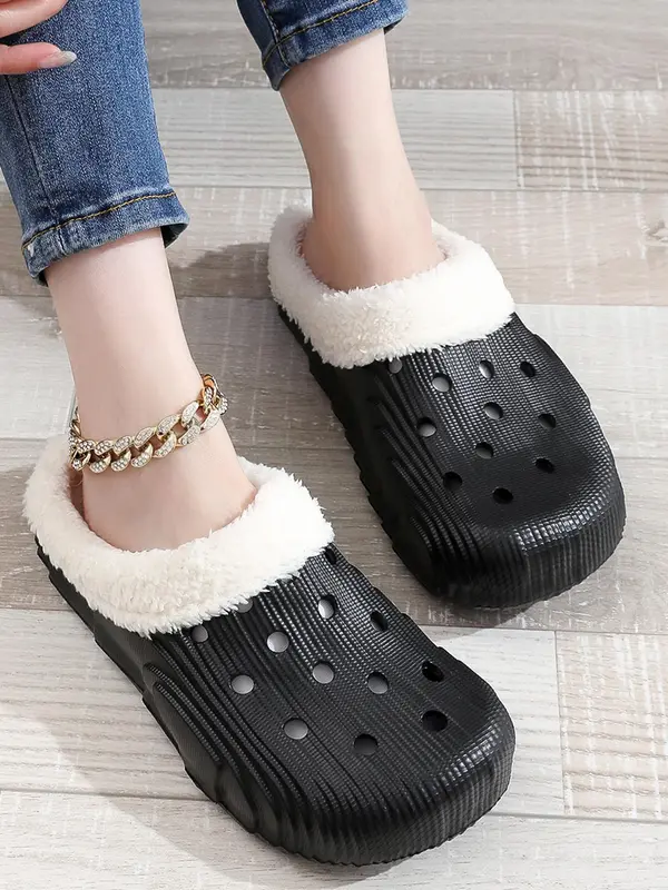 Plain Round Toe Slip-on Platform Clogs, Warm Fluffy Plush Lining Fluffy Warm Soft Platform Clogs, Hollow Out Slippers for Women, 2024 Comfort Shoe for Girl for Winter Footwear 3