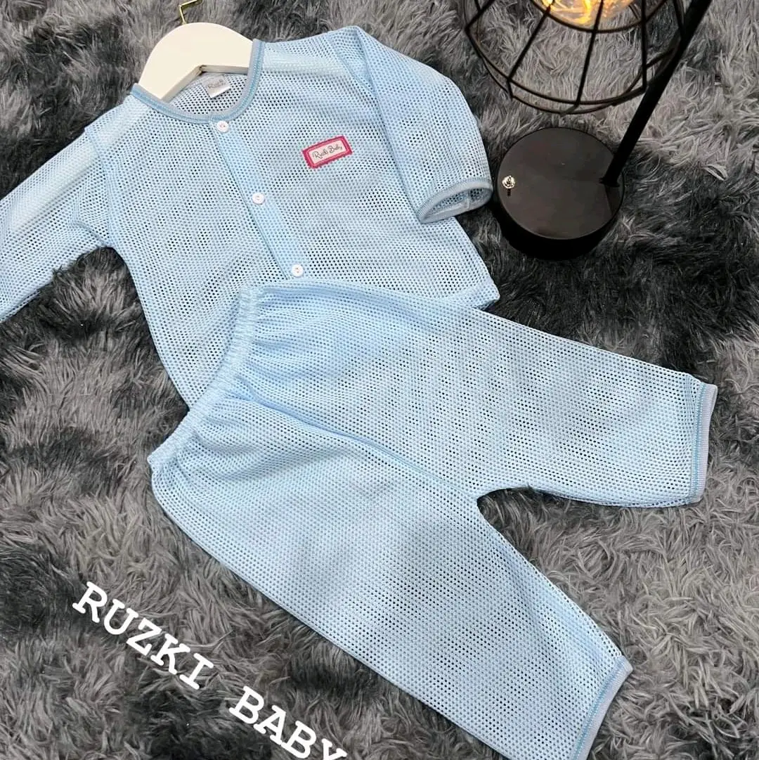 ชุดเสื้อรู แบรนด์ RUZKI BABY