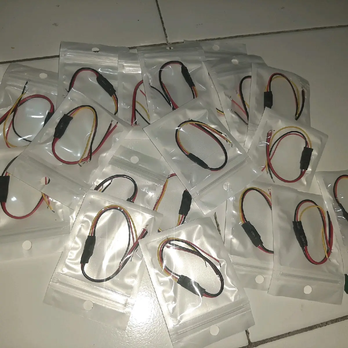 kit modul kedip lampu rem motor mobil, lampu led strobo, lampu spoiler vareasi 2 fungsi kedip dan diam Car