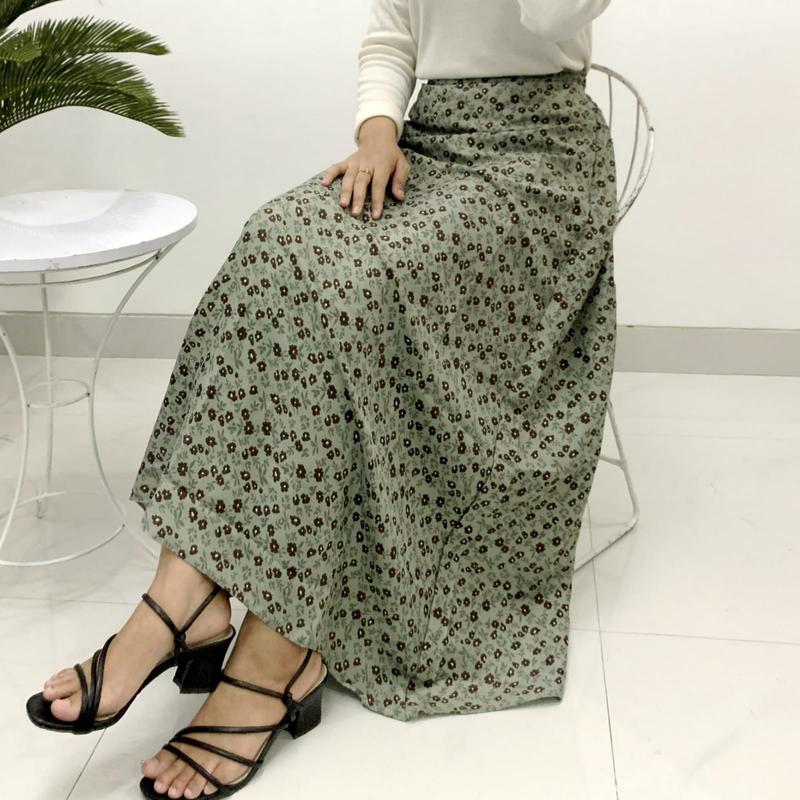 Product Introduction of KONVEKSI.ID - Floral Skirt / Rok Motif Bunga Daily outfit Korean Style / Lily Floral Vintage Skirt / Rok Wanita Motif Bunga Flowy Skirt Panjang 0