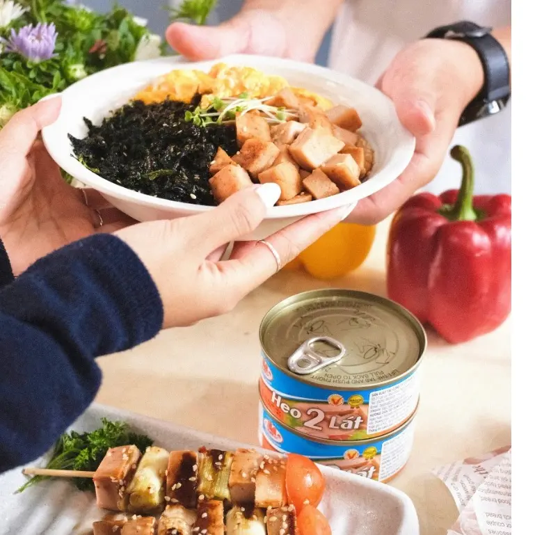Heo 2 Lát 150G - Đồ hộp Hạ Long  - NGON 247- Ăn vặt Food canned  food Chua 3