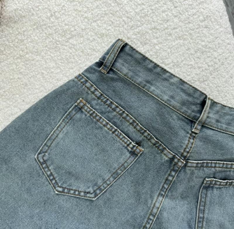 Product Introduction of Quần đùi / short jeans big size (60-90kg) Nữ Women 4