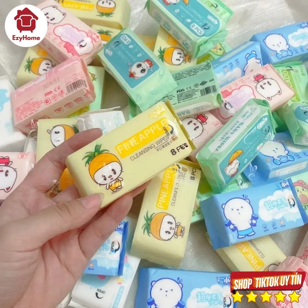 Khăn Ướt Mini Bỏ Túi 8 Miếng – Nhỏ Gọn, Tiện Lợi, Mềm Mịn, An Toàn Cho Da