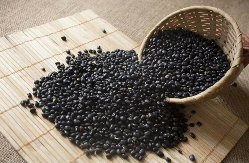 Product Introduction of Đậu đen xanh lòng túi hút chân không 1kg 1