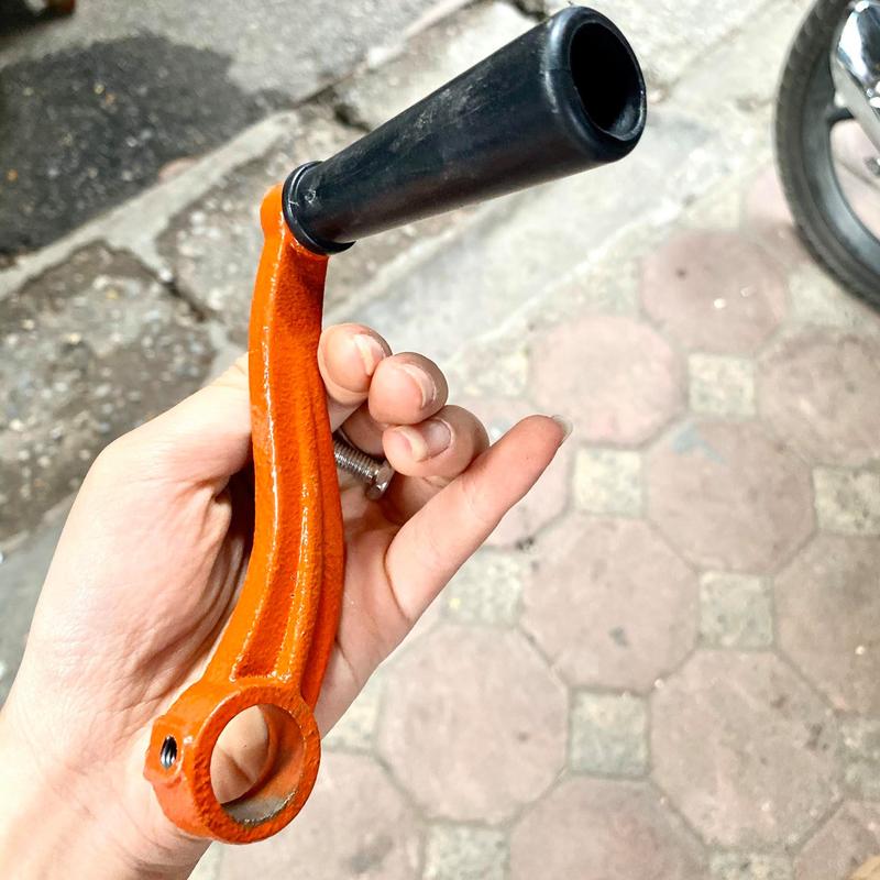 Product Introduction of Bộ bơm dầu bằng gang, có tay quay 7