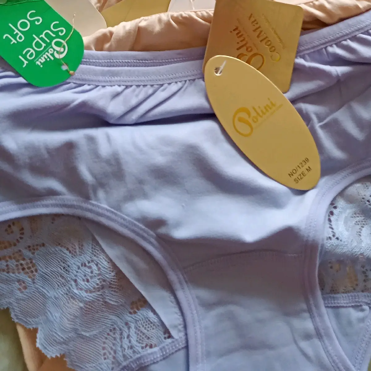 CELANA DALAM WANITA DEWASA Lembut Katun Nyaman