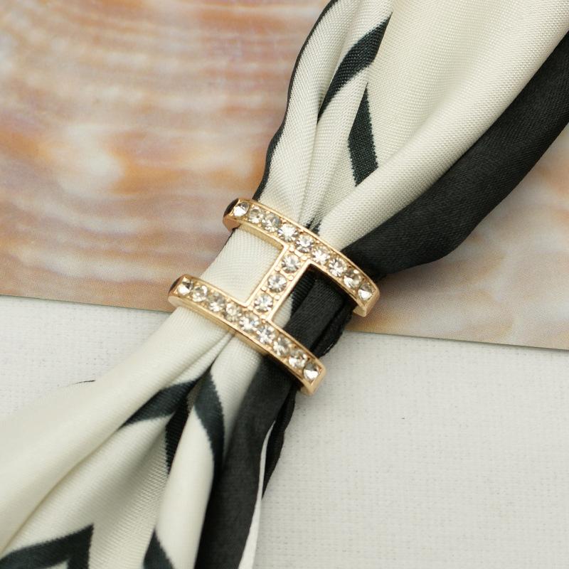 Khóa Chữ Cái Khăn Quàng Zircon, Còn Hàng, Thiết Kế Hai Sử Dụng, Thời Trang Đơn Giản, Màu Đen Và Trắng Có Thể Đảo Ngược, Khóa Khăn Choàng, Khóa Khăn Quàng Cổ Vuông Nhỏ Trang Trí 3