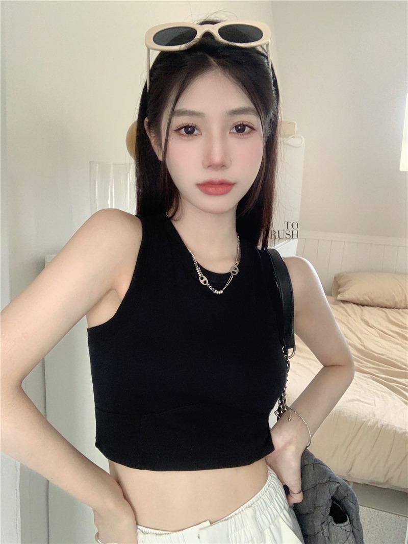 Product Introduction of Áo Ba lỗ Nữ Áo Croptop Cotton Mềm Mịn Kèm Mút Đệm Ngực Dáng Ngắn Siêu Hot Hàng QC Loại 1 Màu Đen, 5 Màu Kem Đệm Lót Women Thun áo croptop cóáotrong 12