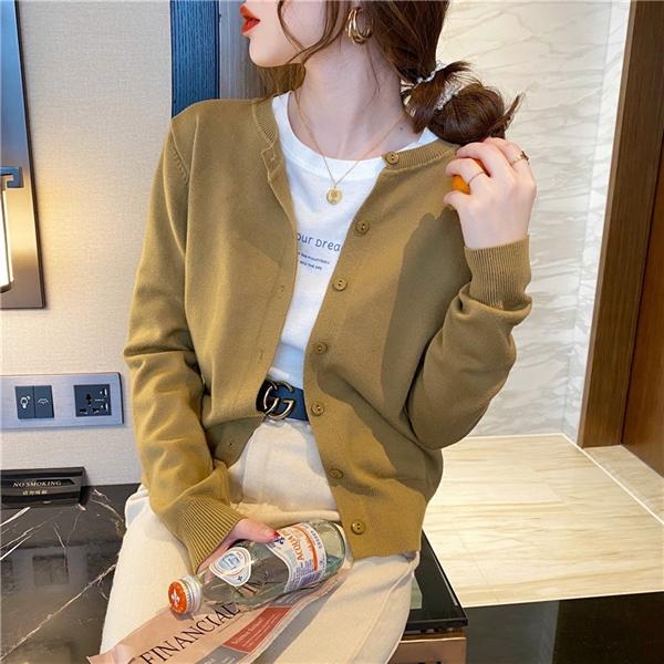 Áo khoác cardigan len nữ cổ tròn, họa tiết trơn chất liệu len dệt kim mềm mịn co giãn  mặc mùa thu đông mã VAA0527 Women Top