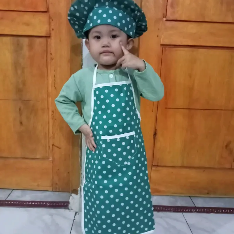 Celmek Apron Anak SD TK Polkadot Viral Plus Topi Chef Senada 1 set Celmek Dapur Anak Celemek viral dengan kantong polcadot hitam 4