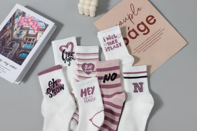 Product Introduction of Pink Socks Mid-Calf Autumn and Winter Ins Tide Versatile Mori Cotton Online Celebrity College Style Cute Sport Long Socks 4