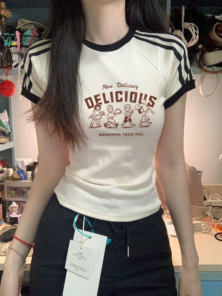 Product Introduction of Summer American Style Short Sleeve T-Shirt for Women, Pure Desire Retro Student Ins Style Three-Stripe Striped Regular Shoulder Short Top 1