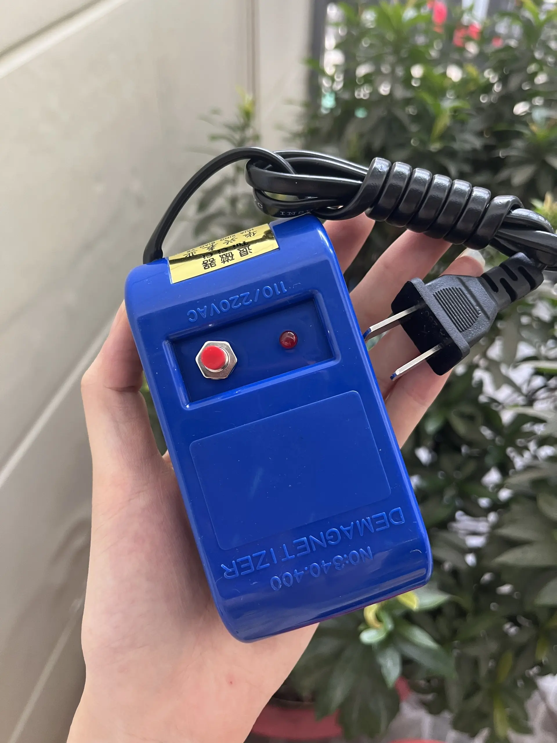 Máy khử từ đồng hồ và vật dụng nhiễm từ CAO CẤP