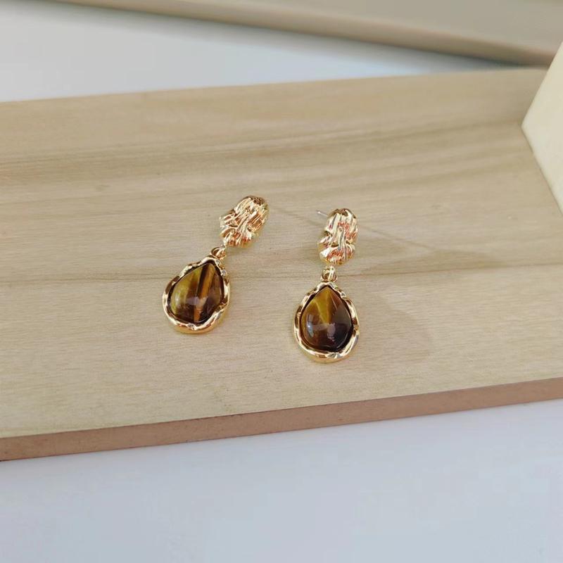 Retrotiger's eye stone water drop rings light luxury niche high end rings temperament versatile rings jewellery  singapore 2