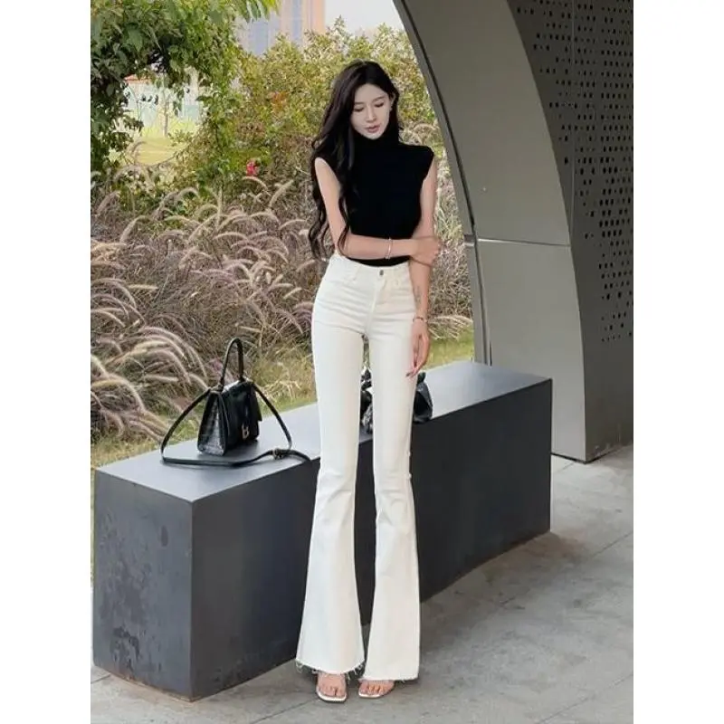 White Fur Raw Edge Single Button High Waist Stretch Skinny Jeans Women's 2024 Summer Slim Fitted Boot-Cut Fashionable Trousers