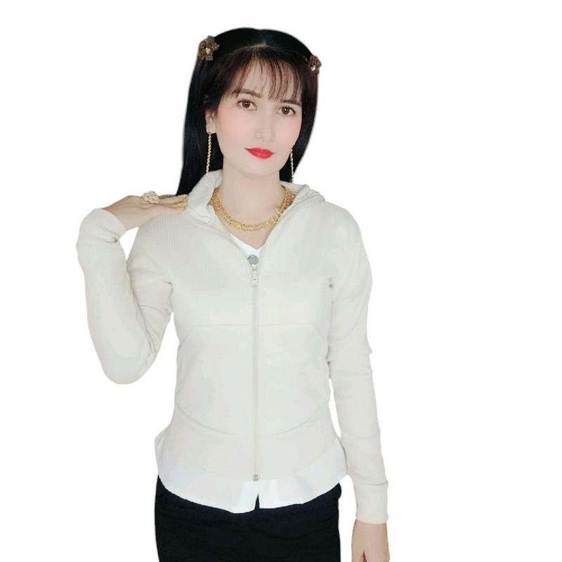 2 áo  khoác lững mặc nhà (áo không in chữ ) 0