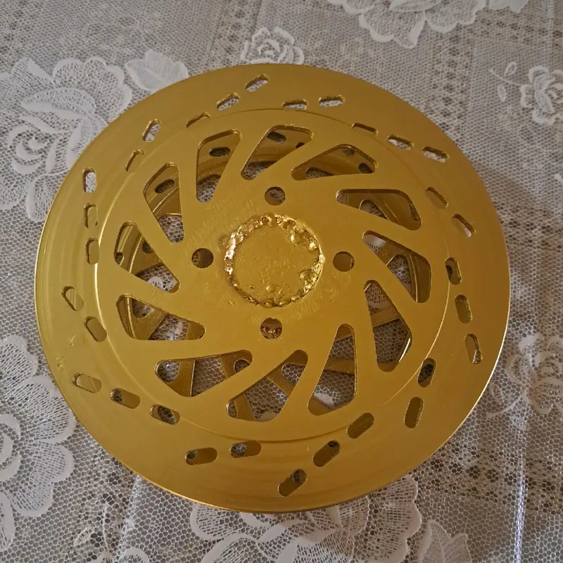 Đế xoay, có thể chọn màu sơn. 0