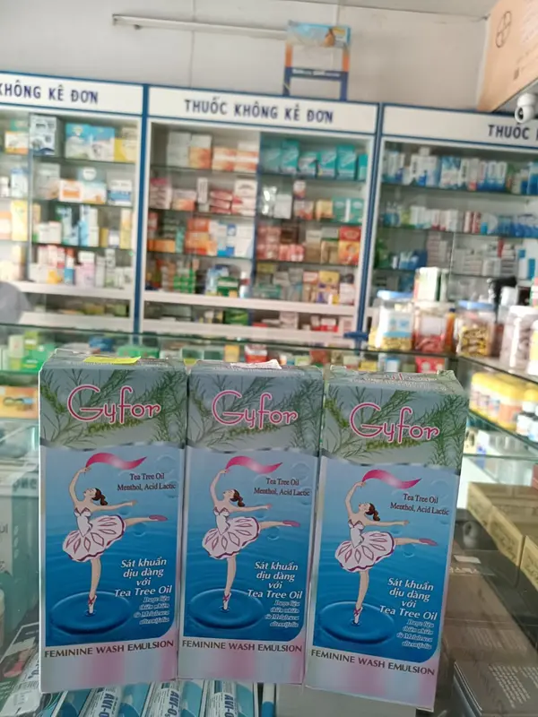 Dung Dịch Vệ Sinh Gyfor Nhũ Dịch Giúp Sạch Kháng Khuẩn Khử Mùi Chai 100ml 2