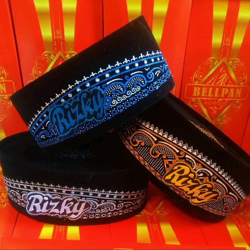 peci batik 0