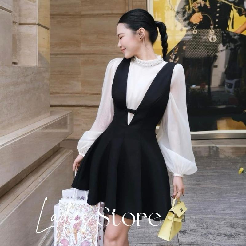 [HÀNG MỚI VỀ] Set  Áo Tơ Tay Bồng Cổ Đính Ngọc Mix Váy Yếm Đen Chiết Eo Dáng Xoè Ngắn Tiểu Thư Sang Chảnh - LS00099
