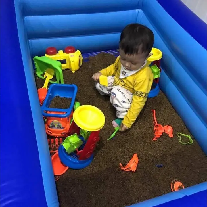 1kg Hạt muồng, nhựa, gỗ, sứ cho bé chơi xúc cát loại 1 giá tốt ,. Hạt tiêu chuẩn xuất khẩu,có bán lẻ phụ kiện xẻng xúc và phao kèm bơm