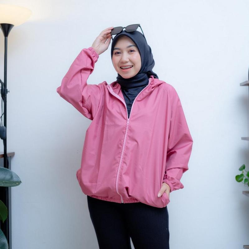 Product Introduction of Jaket Parasut Wanita Import Terbaru 2024 Basic Korean Style Sauna Suit Waterproof Sport Olahraga Gym Running Jogging Haiking Bersepeda Ukuran Jumbo M | L | XL | XXL 27