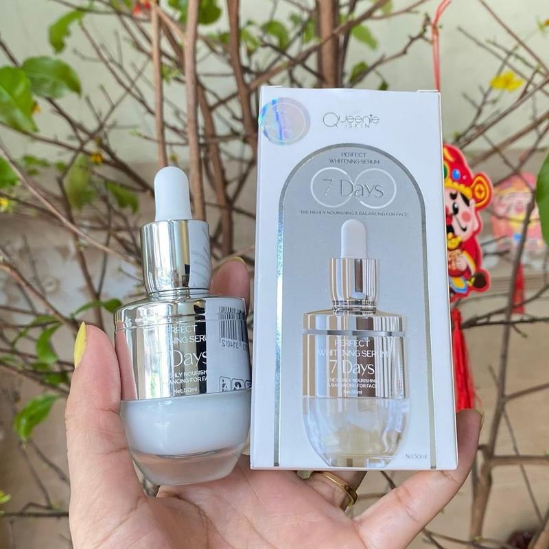 Serum huyết thanh Queenie Skin mẫu mới 2024