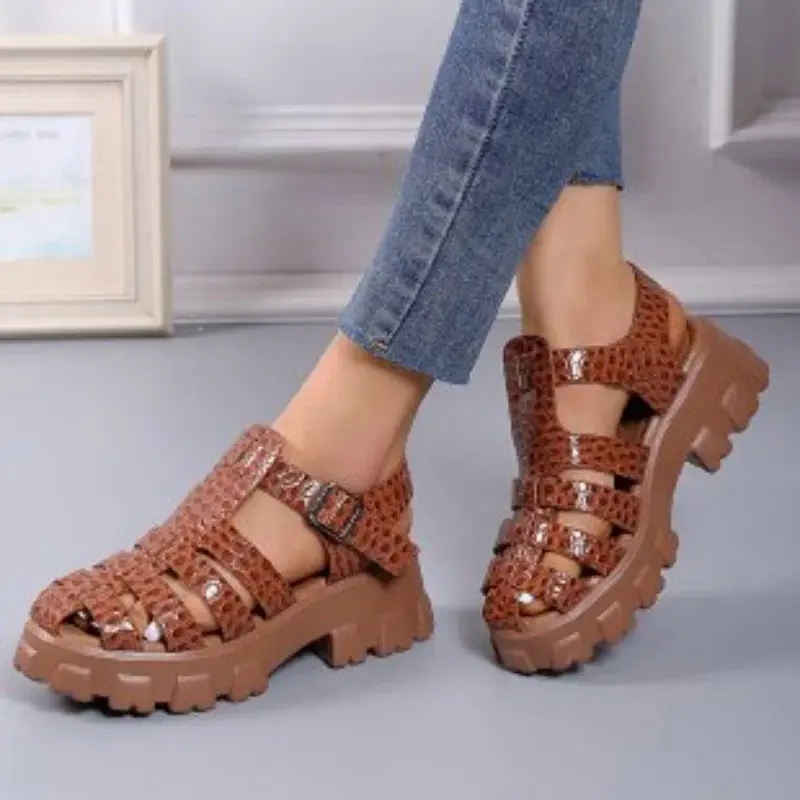 Thick Sole Sandals Women Wrap Toe Hollow Outs Roman Sandalias Women Casual Beach Shoes Summer Platform Sandals Woman