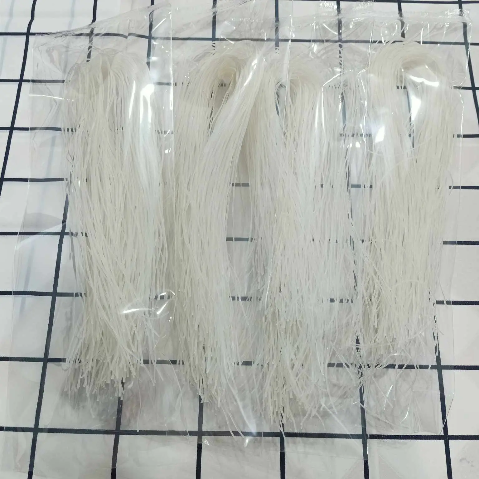 (ไม่ติดแบรนด์)1ชุด จำนวน10ห่อ ขนมจีนเส้นแห้ง ขนาด100กรัม