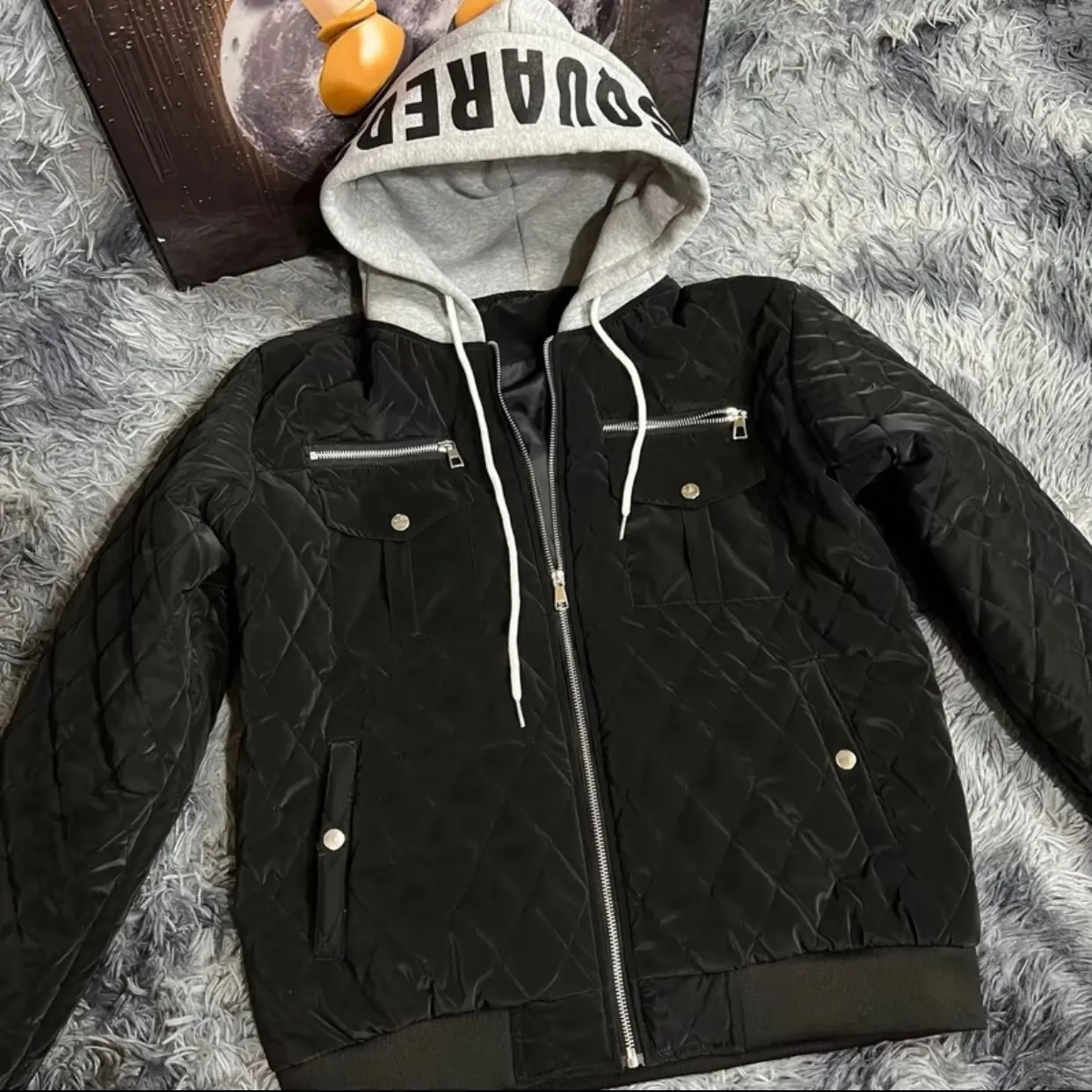 Áo Khoác D2 Mũ Nỉ Trần Trám - Túi Bấm Cúc Nhung Jacket Menswear