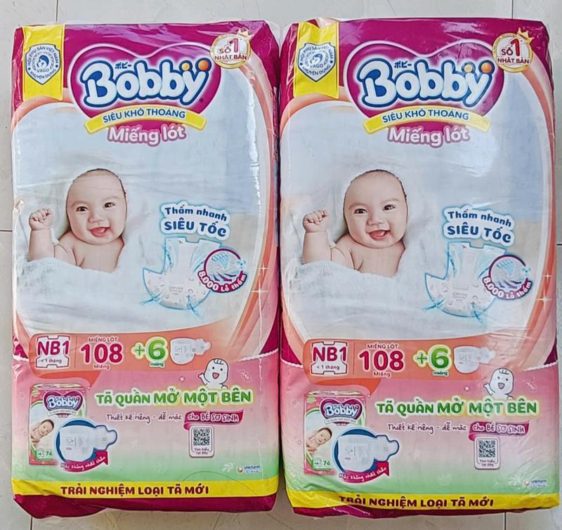Combo 2 Bịch Miếng Lót Sơ Sinh Bobby NB1 108+6 miếng tã quần mở 1 bên cho bé dưới 5kg hoặc mẹ dùng làm BVS