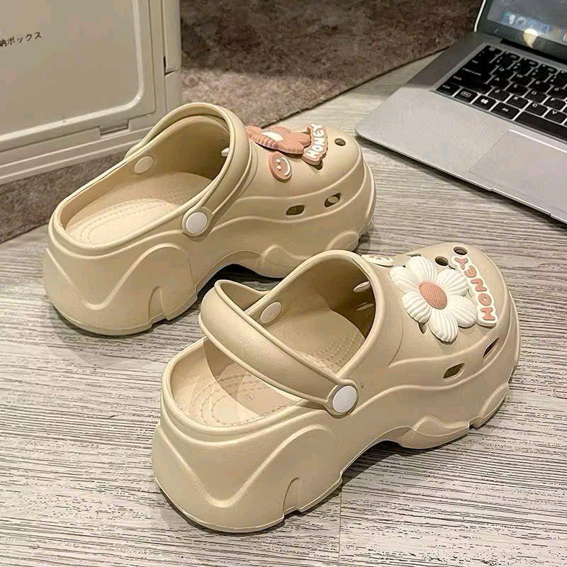 Sục bánh mì đế độn 7cm mẫu mới 2025 Hoa dép siêu nhẹ cho nữ