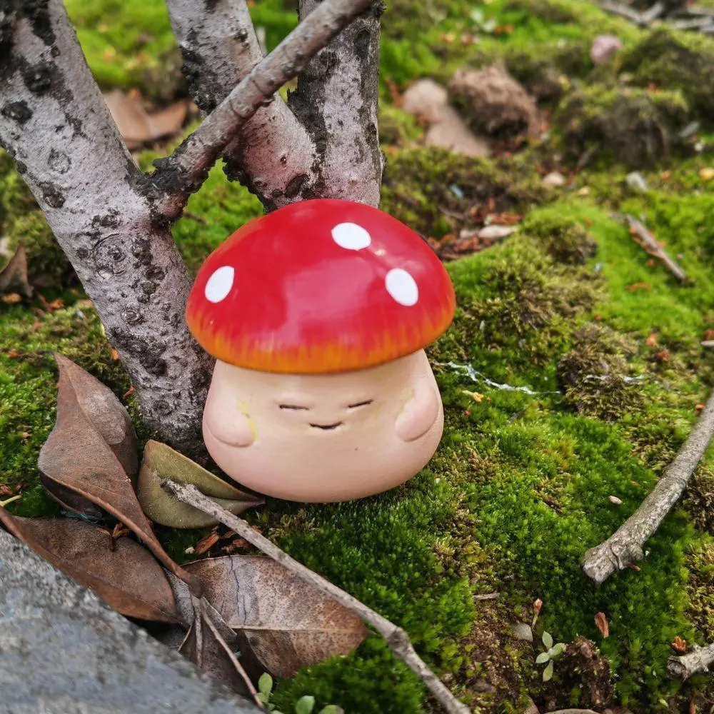 Cartoon Mushroom Shaped Garden Decor, Cute Mini Mushroom Ornament, Creative Garden Decoration for Home Garden