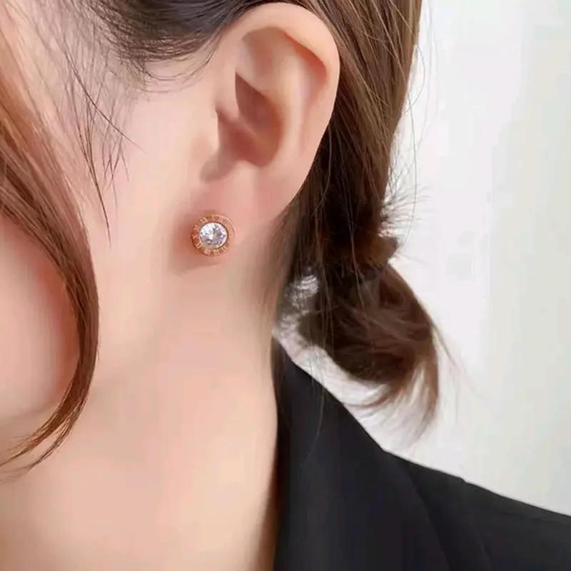 Anting Romawi Diamond 0