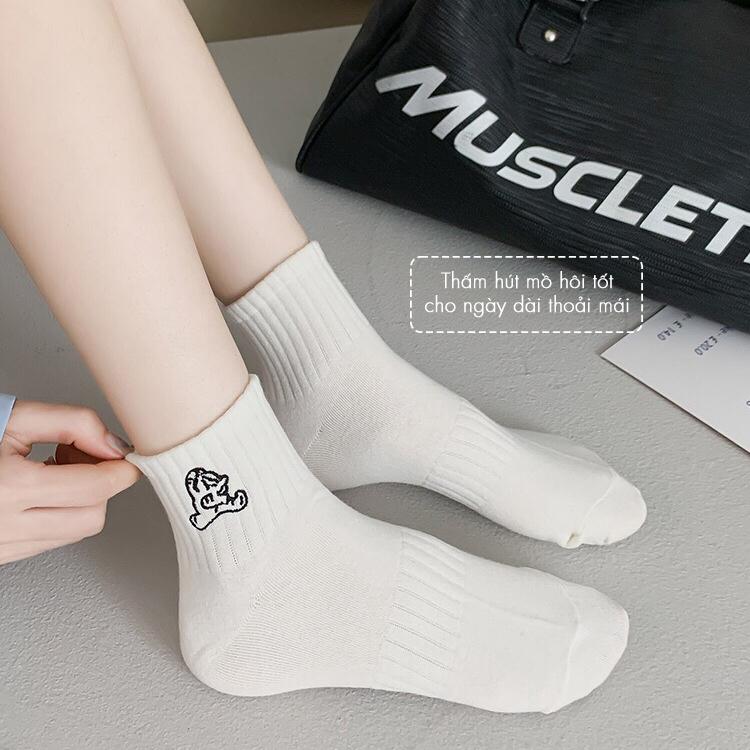 Tất cổ ngắn nữ chất liệu cotton, họa tiết thêu dê thương - Cherry Shop 4