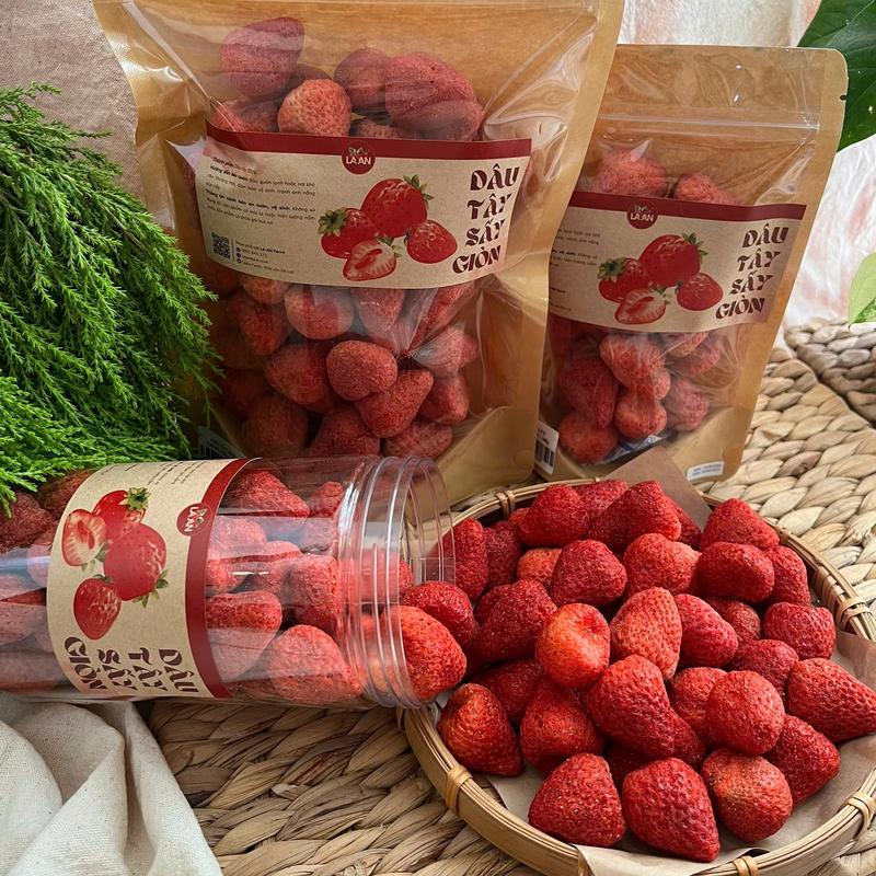  DÂU TÂY SẤY GIÒN NGUYÊN TRÁI - SẤY THĂNG HOA giữ nguyên giá trị dinh dưỡng 