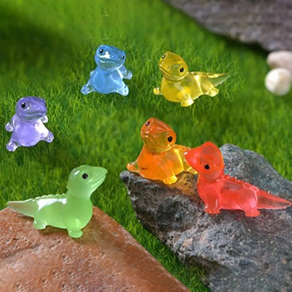 Resin Ornaments Cute Mini Lizards Resin Craft Glow At Dark Lizards Miniatures Cartoon DIY Garden Lizard Ornaments Garden Decor