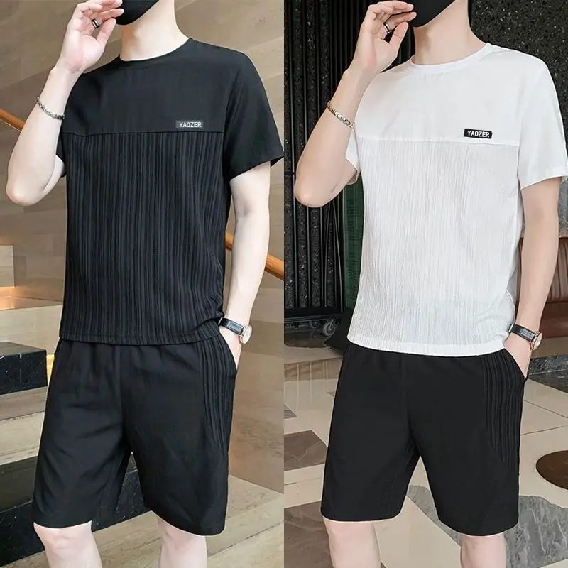 Bộ Đồ Lụa Lạnh Mùa Hè, Dành Cho Nam Giới, Áo Phông Và Quần Đùi, Dáng Rộng Vừa Vặn, Phong Cách Thường Ngày Mỏng, Thích Hợp Cho Giới Trẻ, Thể Thao, Nhanh Khô, Thoáng Khí, Bộ Đồ Hai Mảnh 1